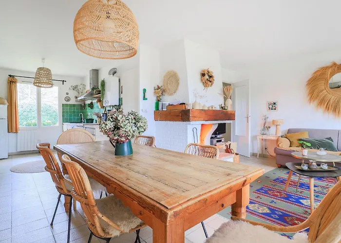 3 Bedroom Cozy In Le Touquet Hébergement de vacances *