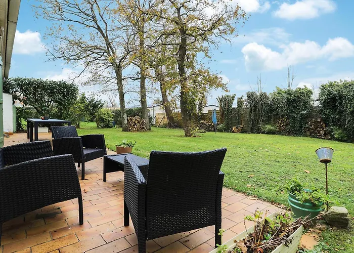 3 Bedroom Cozy In Le Touquet Hébergement de vacances Cucq